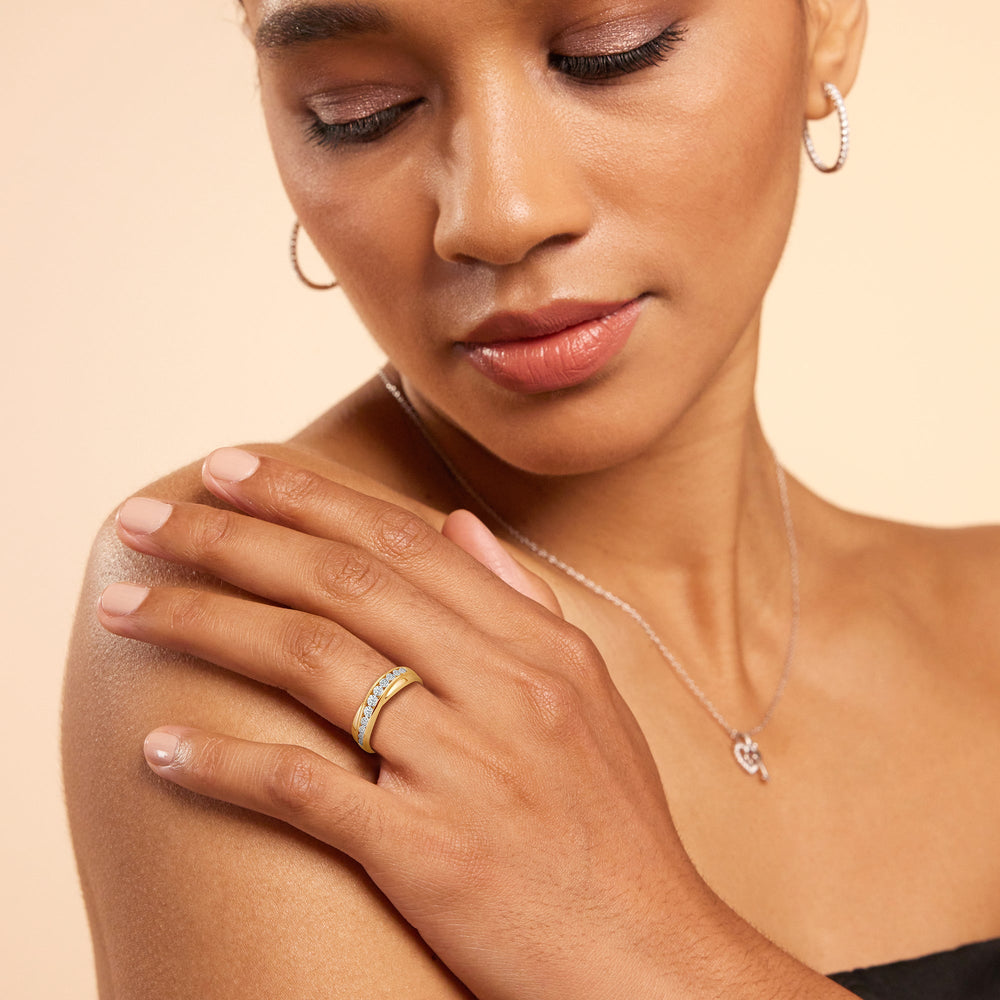 Model Wearing Wavy Diamond Fashion Ring view