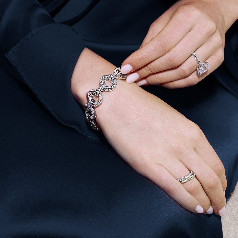 The Bond Bracelet with 7 Cut Diamond in 14KT White Gold view 3
