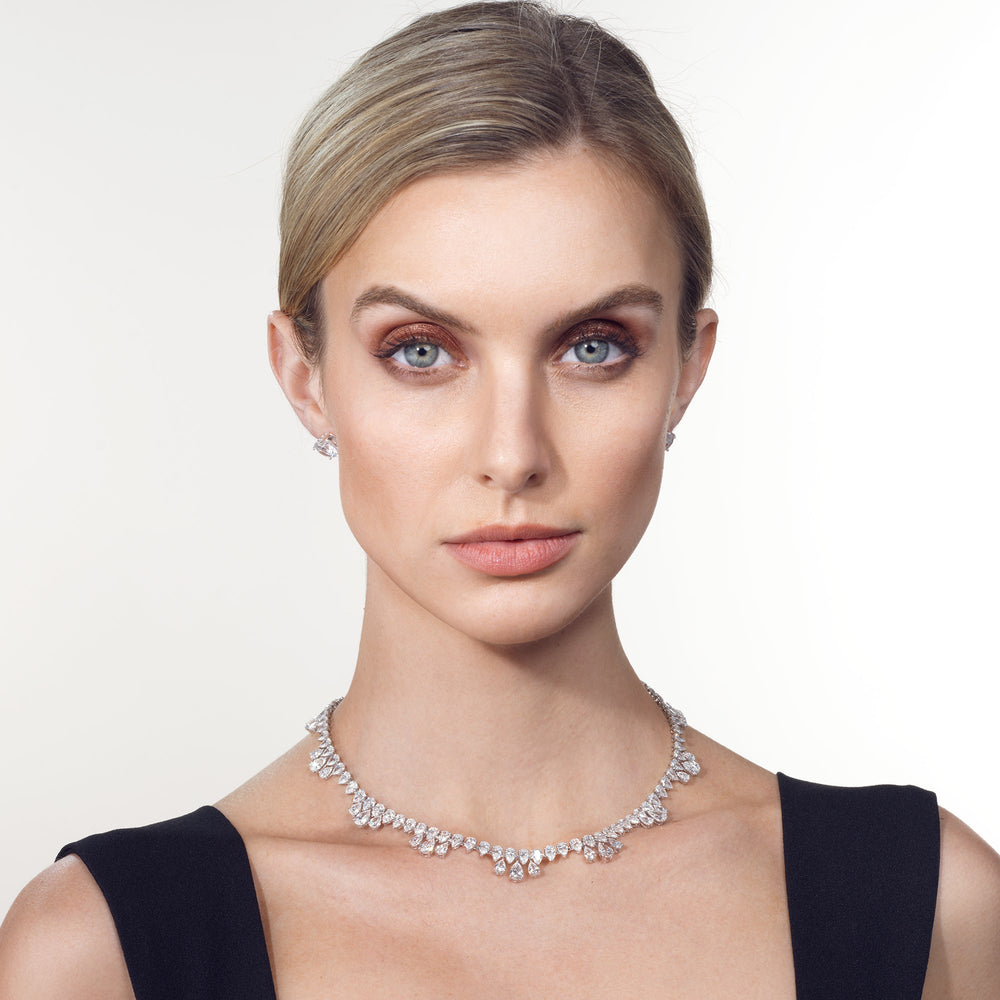 The Durand Necklace with 18KT White Gold / Lab / 57 1/2 Cut Diamond in 14KT White Gold / Lab / 57 1/2 view 4
