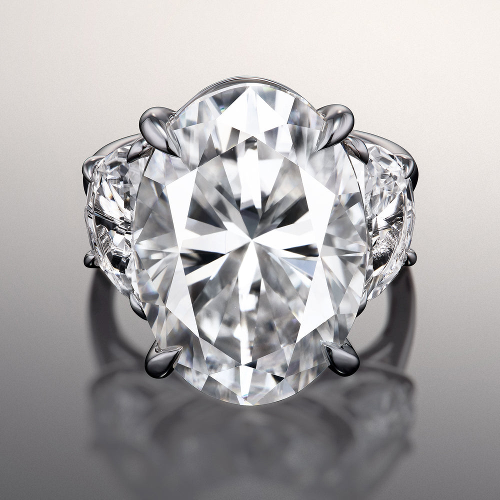 Oval Cut The Cézanne Ring with Lab Grown Diamond in 14KT White Gold view 1
