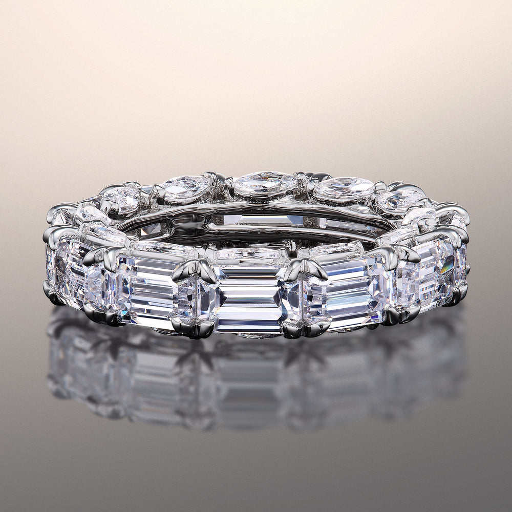 The Grün Eternity Ring with 18KT White Gold / Lab / 11 Cut Diamond in 14KT White Gold / Lab / 11 view 1
